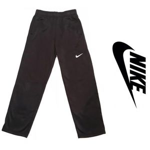 NIKE Therma-Fit Pants M (boys)